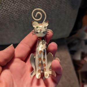 Pair of Metal Artistic Cat Decor